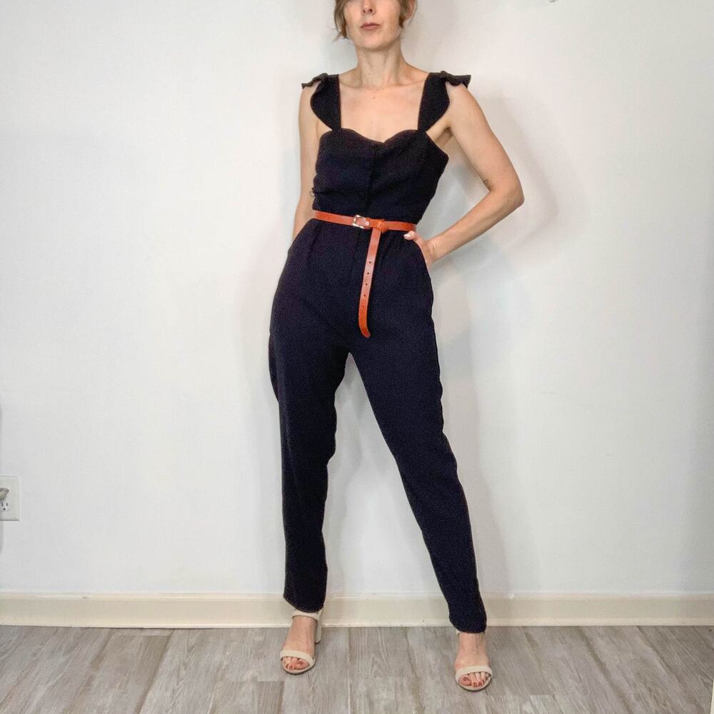 NWOT CUPCAKES AND CASHMERE Well Suited black jumpsuit ruffle strap pockets 2941